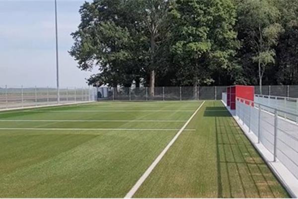 Aanleg kunstgras krachtbalveld Male - Sportinfrabouw NV